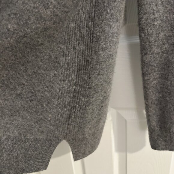 Saks Fifth Avenue 100% Cashmere Gray Cardigan - Picture 12 of 16